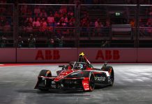 De Vries take pole in London for the final race of the season